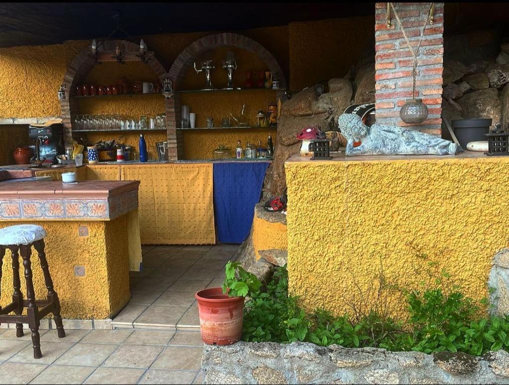 Lantica Roccia Hotel Manzanares El Real Exterior photo